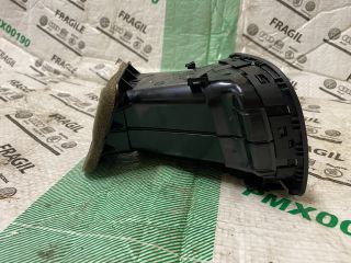 bontott VW GOLF VI Jobb Szellőző