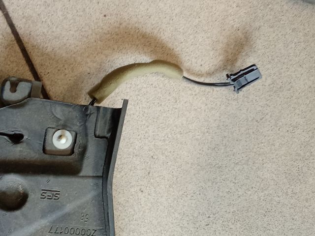 bontott VW GOLF VI Jobb Visszapillantó Tükör Előtti Burkolat