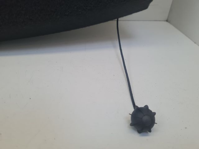 bontott VW GOLF VI Kalaptartó