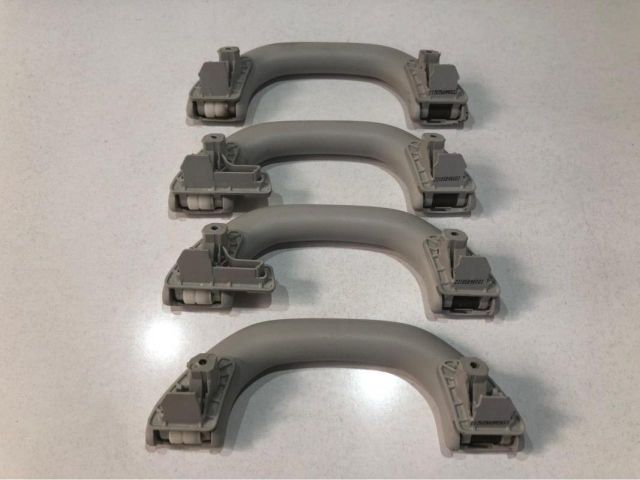 bontott VW GOLF VI Kapaszkodó (Felső) Szett