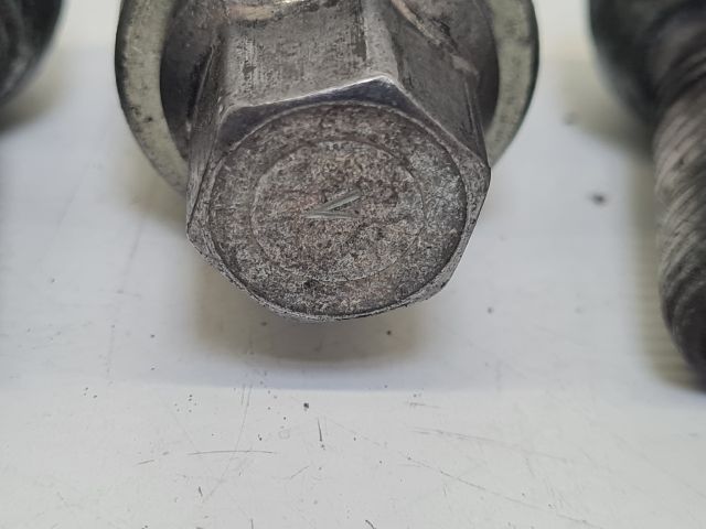 bontott VW GOLF VI Kerékőr Szett