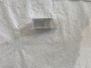 bontott VW GOLF VI Kesztyűtartó Világítás