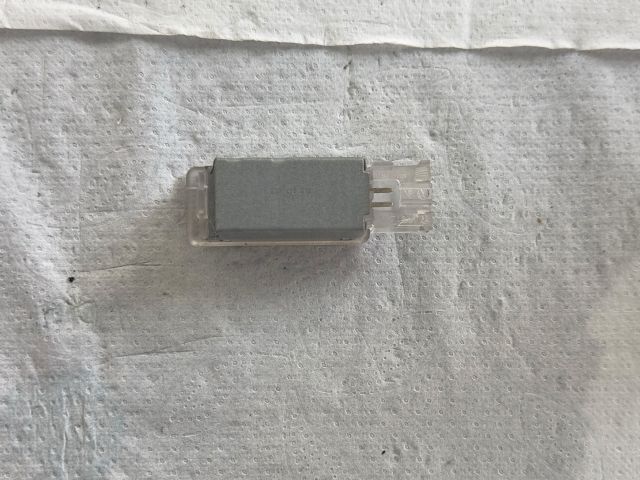 bontott VW GOLF VI Kesztyűtartó Világítás