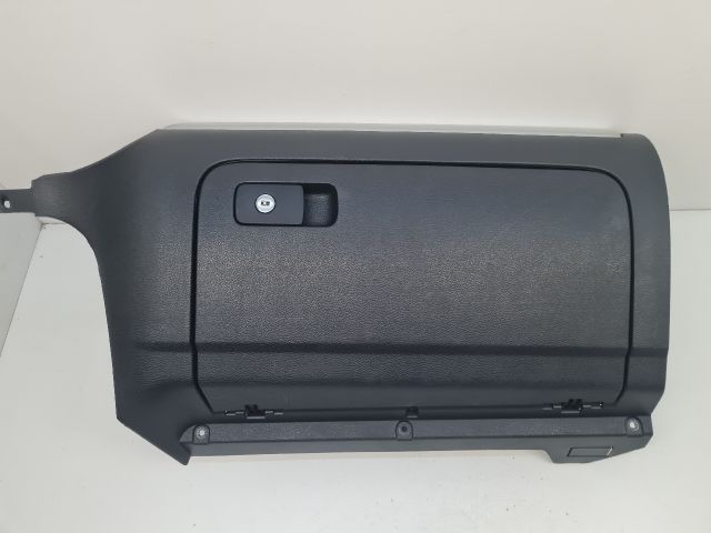 bontott VW GOLF VI Kesztyűtartó