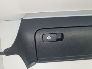 bontott VW GOLF VI Kesztyűtartó