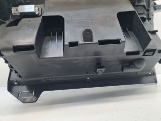 bontott VW GOLF VI Kesztyűtartó