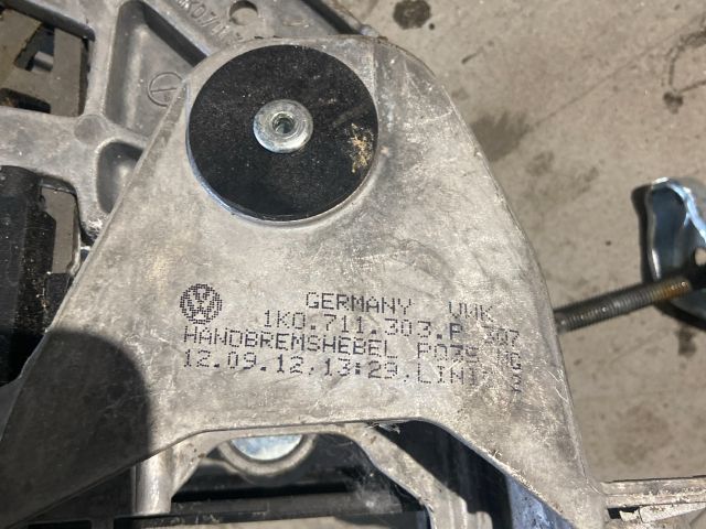 bontott VW GOLF VI Kézifék Kar