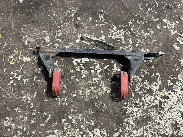 bontott VW GOLF VI Kipufogó Tartó