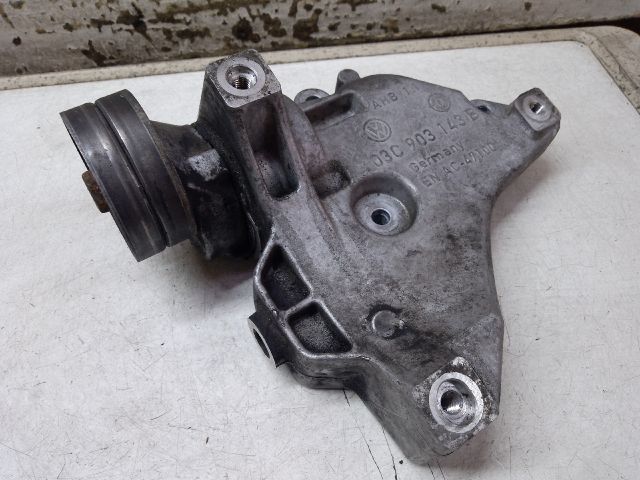 bontott VW GOLF VI Klímakompresszor Tartó Bak