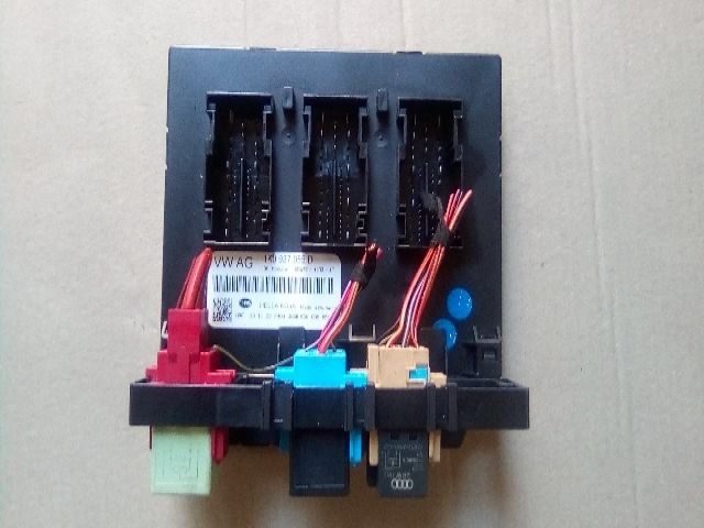 bontott VW GOLF VI Komfort Elektronika