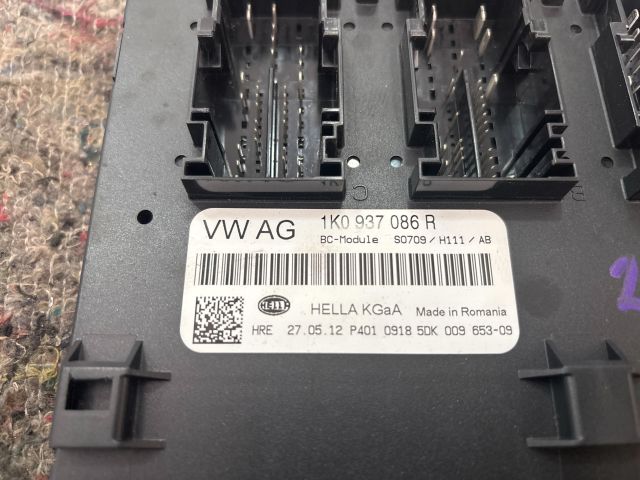 bontott VW GOLF VI Komfort Elektronika