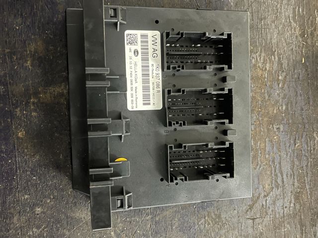 bontott VW GOLF VI Komfort Elektronika