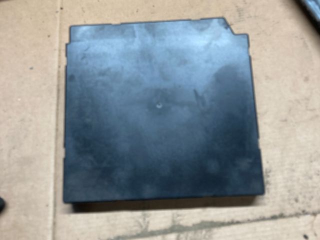 bontott VW GOLF VI Komfort Elektronika