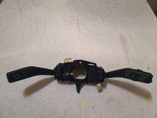 bontott VW GOLF VI Komplett Kormánykapcsoló (Bajuszkapcsoló)