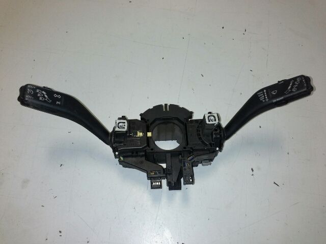 bontott VW GOLF VI Komplett Kormánykapcsoló (Bajuszkapcsoló)