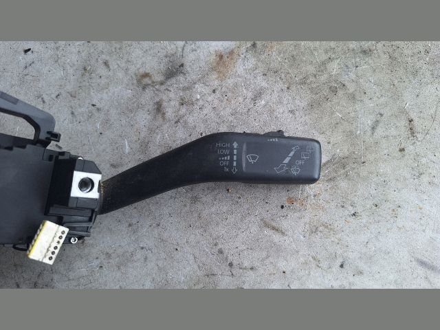 bontott VW GOLF VI Komplett Kormánykapcsoló (Bajuszkapcsoló)