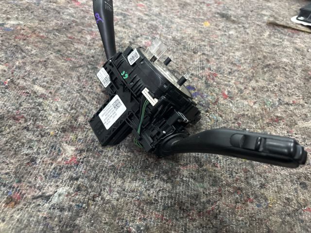 bontott VW GOLF VI Komplett Kormánykapcsoló (Bajuszkapcsoló)