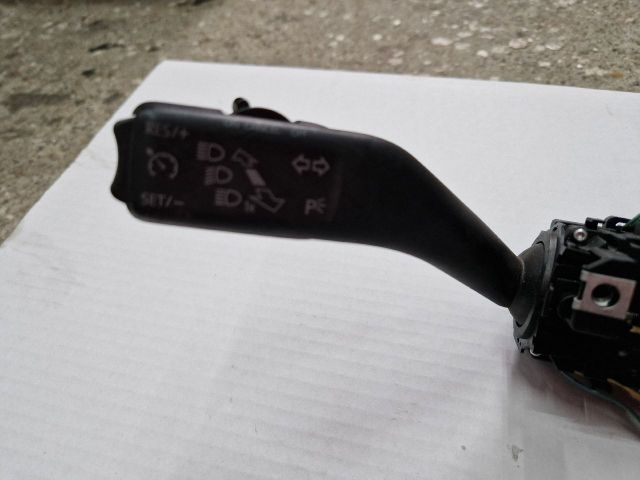 bontott VW GOLF VI Komplett Kormánykapcsoló (Bajuszkapcsoló)