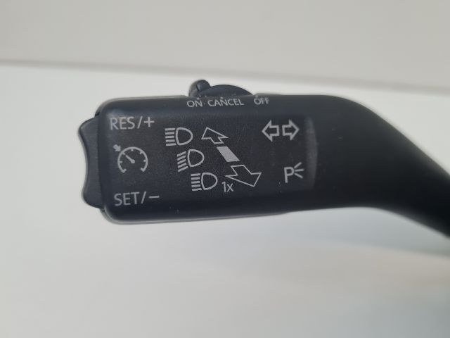 bontott VW GOLF VI Komplett Kormánykapcsoló (Bajuszkapcsoló)