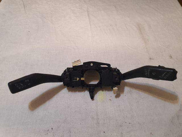 bontott VW GOLF VI Komplett Kormánykapcsoló (Bajuszkapcsoló)