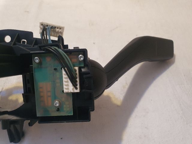 bontott VW GOLF VI Komplett Kormánykapcsoló (Bajuszkapcsoló)