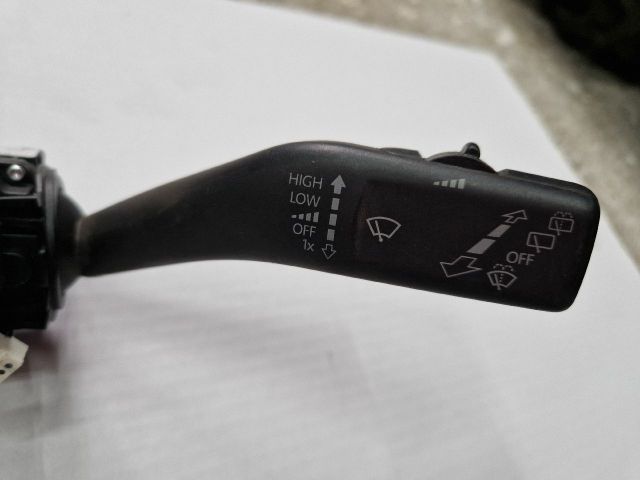 bontott VW GOLF VI Komplett Kormánykapcsoló (Bajuszkapcsoló)