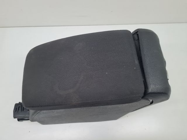 bontott VW GOLF VI Könyöklő