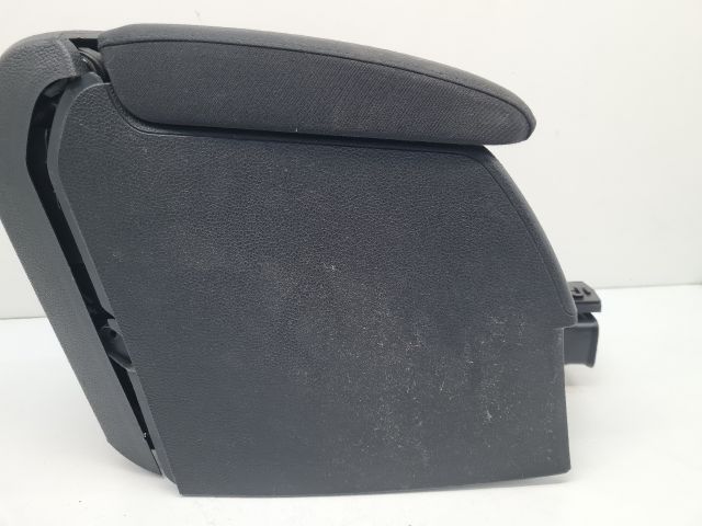 bontott VW GOLF VI Könyöklő