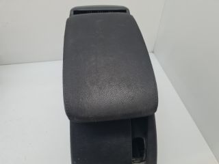 bontott VW GOLF VI Könyöklő