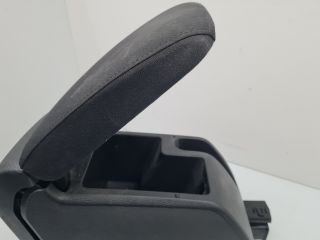 bontott VW GOLF VI Könyöklő