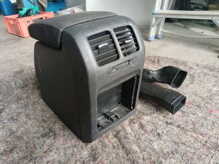 bontott VW GOLF VI Könyöklő