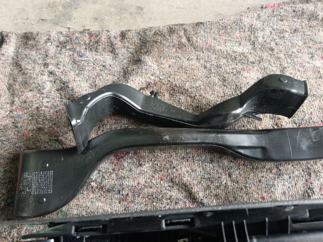 bontott VW GOLF VI Könyöklő