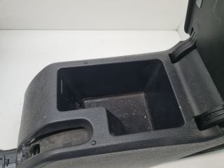 bontott VW GOLF VI Könyöklő