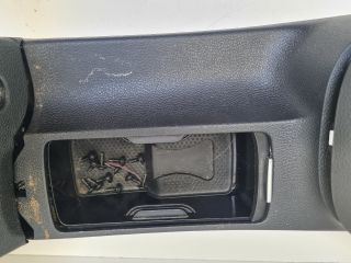 bontott VW GOLF VI Könyöklő