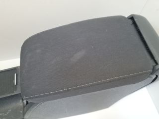 bontott VW GOLF VI Könyöklő