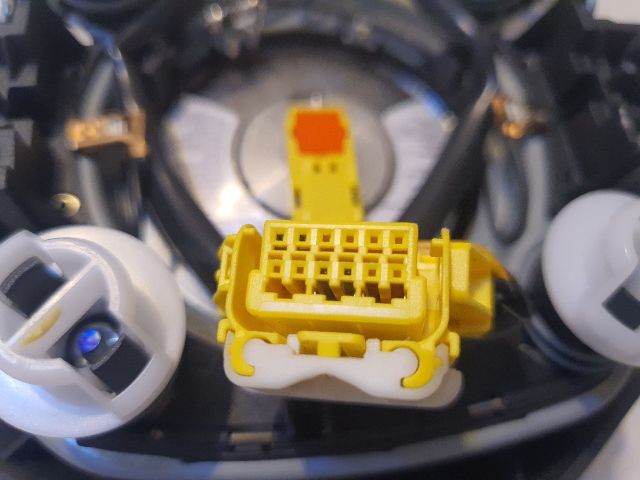 bontott VW GOLF VI Kormánylégzsák