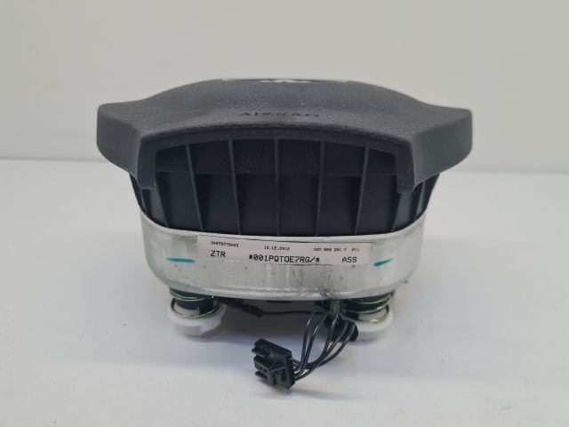 bontott VW GOLF VI Kormánylégzsák