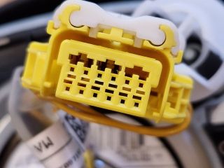 bontott VW GOLF VI Kormánylégzsák