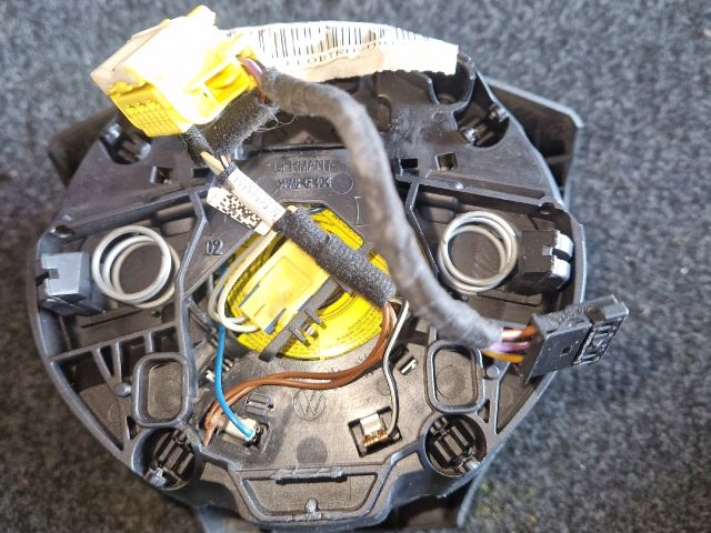 bontott VW GOLF VI Kormánylégzsák