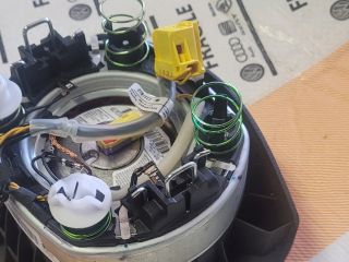 bontott VW GOLF VI Kormánylégzsák