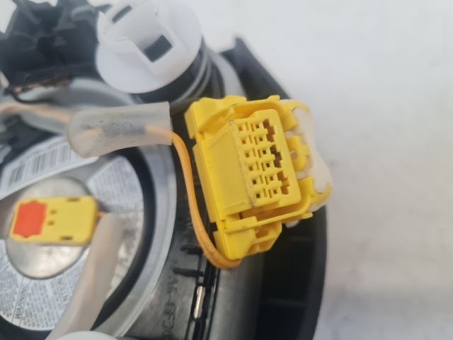 bontott VW GOLF VI Kormánylégzsák