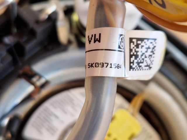 bontott VW GOLF VI Kormánylégzsák