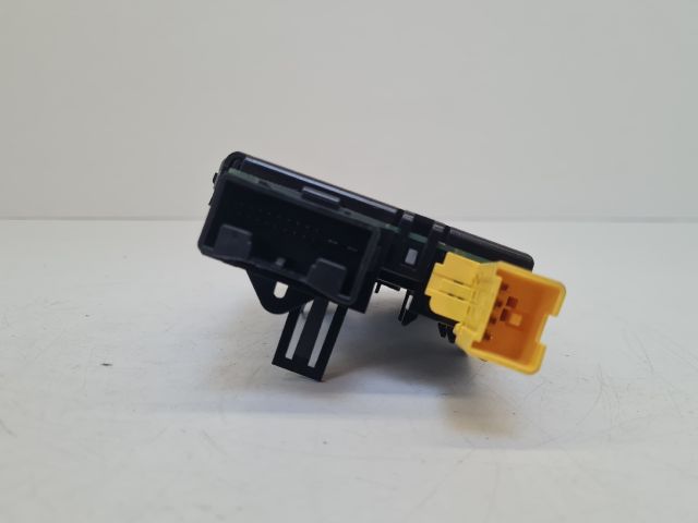 bontott VW GOLF VI Kormányoszlop Vezérlő