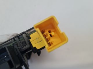 bontott VW GOLF VI Kormányoszlop Vezérlő