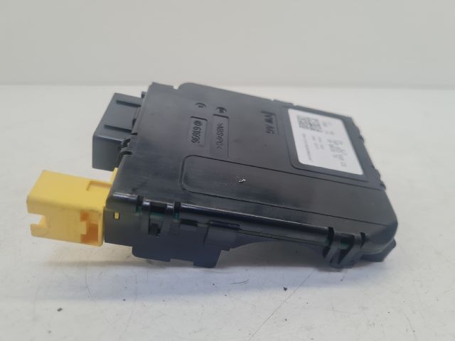 bontott VW GOLF VI Kormányoszlop Vezérlő