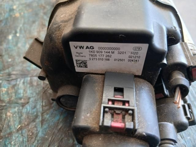 bontott VW GOLF VI Kormányszervó Motor (Elektromos)