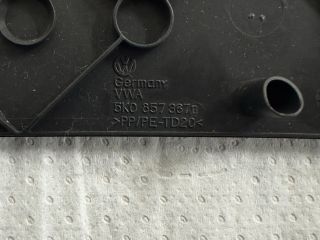 bontott VW GOLF VI Középkonzol Keret