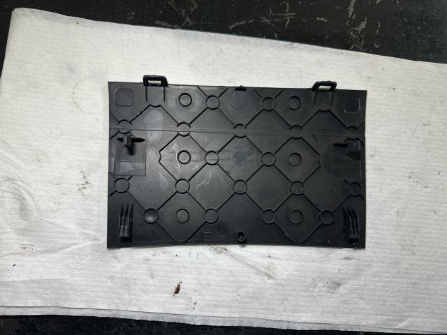 bontott VW GOLF VI Középkonzol Keret