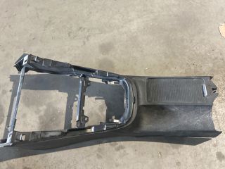 bontott VW GOLF VI Középső Kardánbox Burkolat