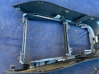 bontott VW GOLF VI Középső Kardánbox Burkolat